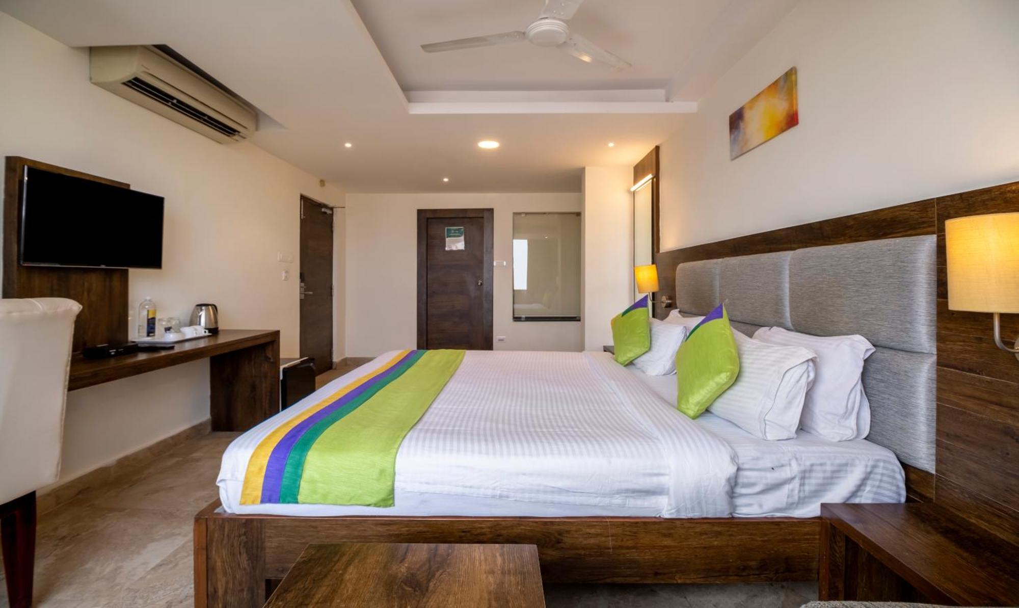 Treebo Pl Grand, Vishakapatnam Hotel Visakhapatnam Eksteriør billede