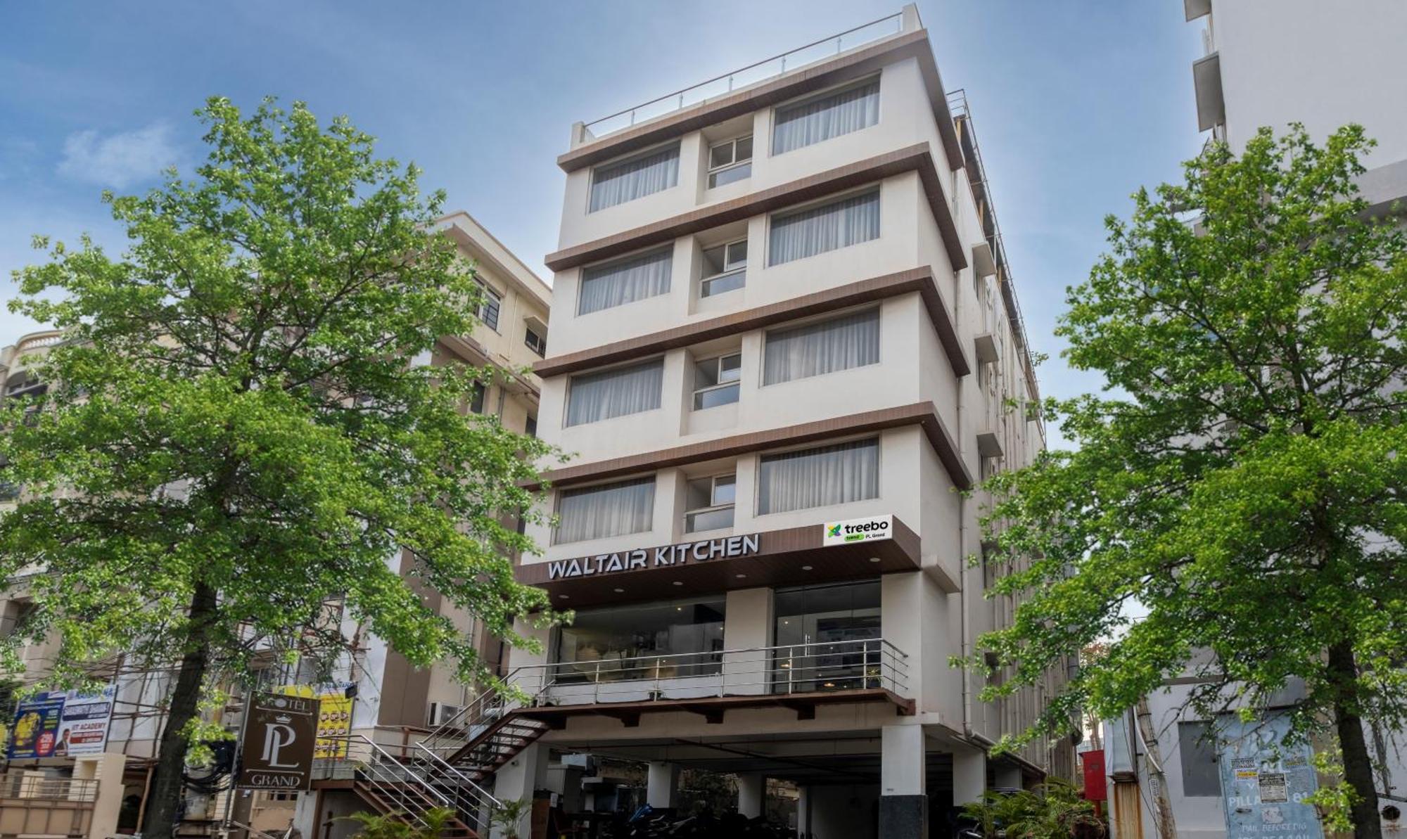 Treebo Pl Grand, Vishakapatnam Hotel Visakhapatnam Eksteriør billede